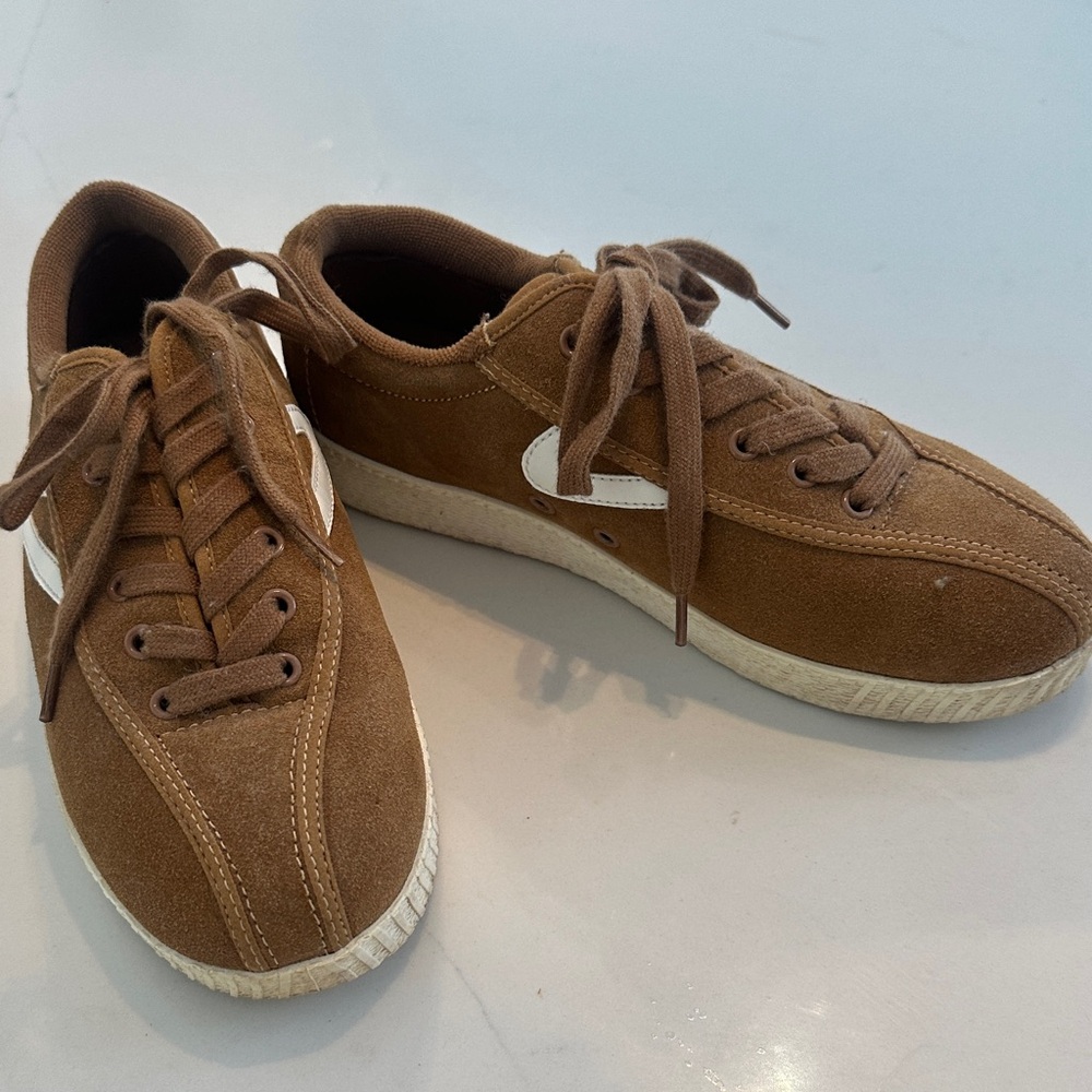 Tretorn Brown Suede  Sneakers